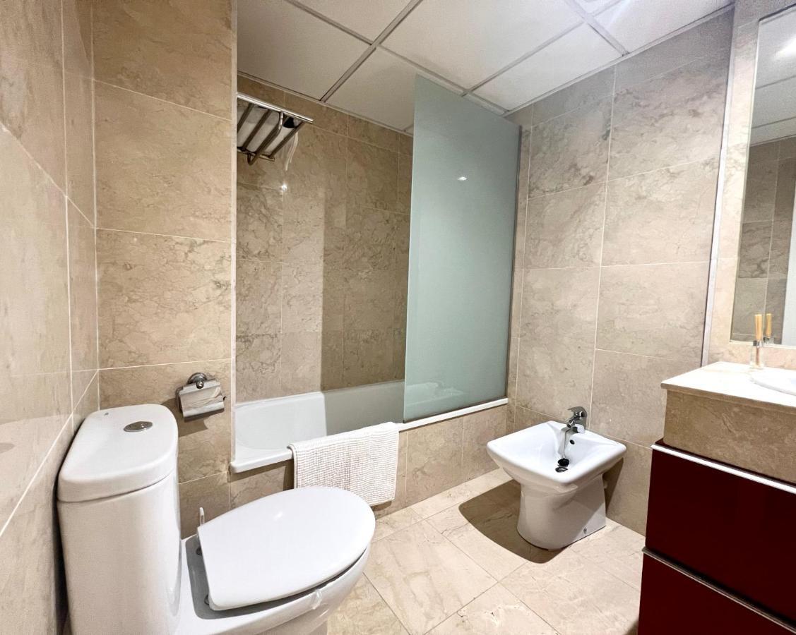 Moderno Apartamento Con Preciosas Vistas Al Mar En Urbanizacion Con Piscina - Rio Real 11 2G Marbella Ngoại thất bức ảnh