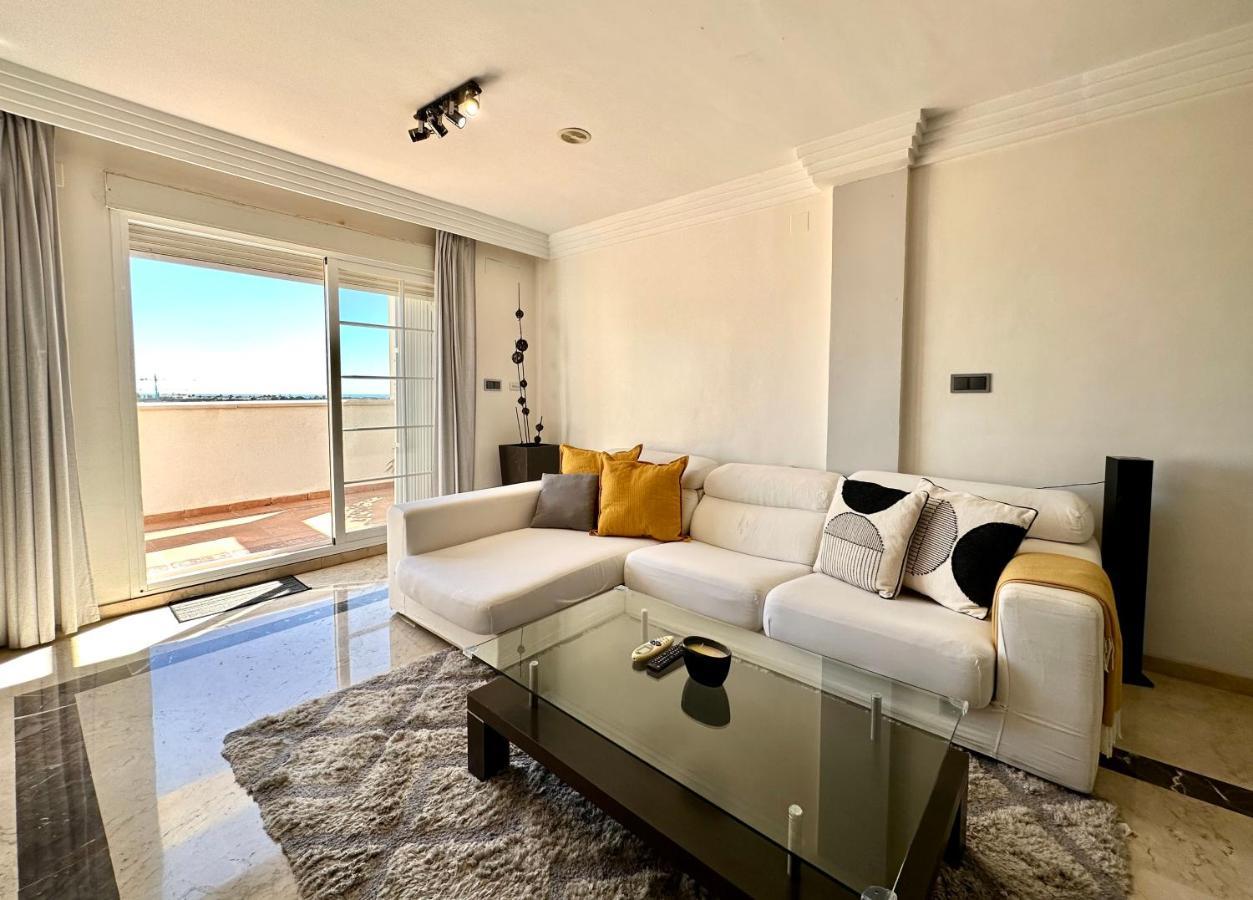 Moderno Apartamento Con Preciosas Vistas Al Mar En Urbanizacion Con Piscina - Rio Real 11 2G Marbella Ngoại thất bức ảnh